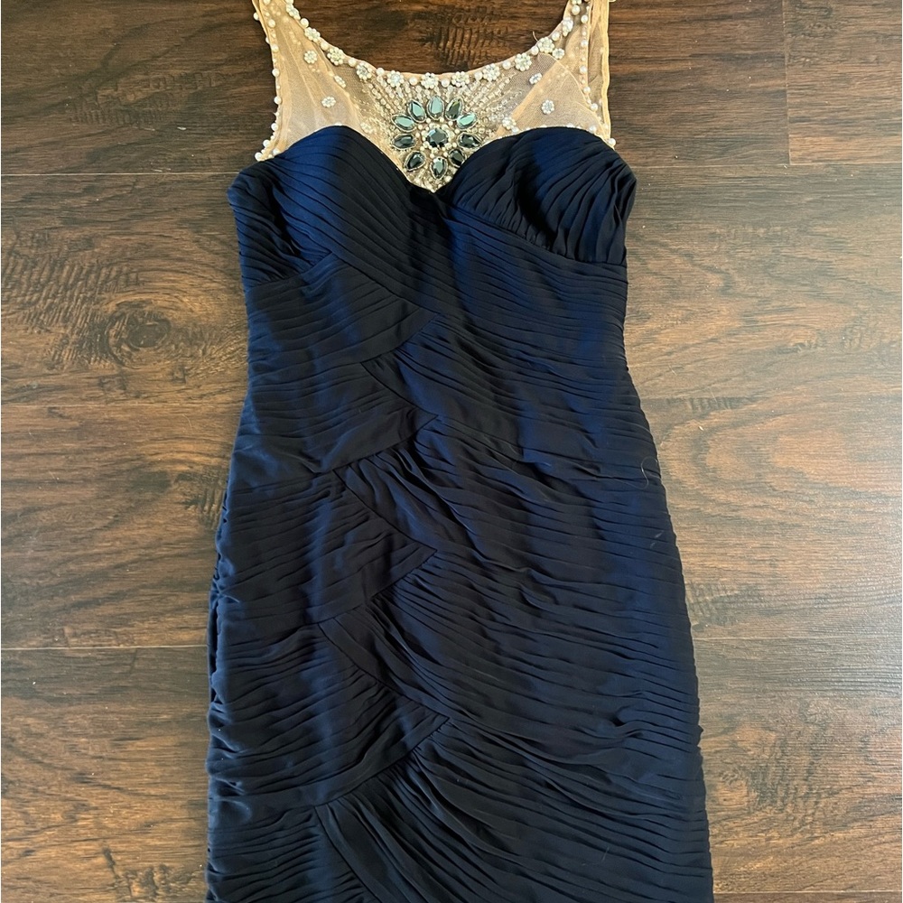 Adrianna Papell Navy Blue Formal Beaded Illusion Neckline Formal Dress size 4